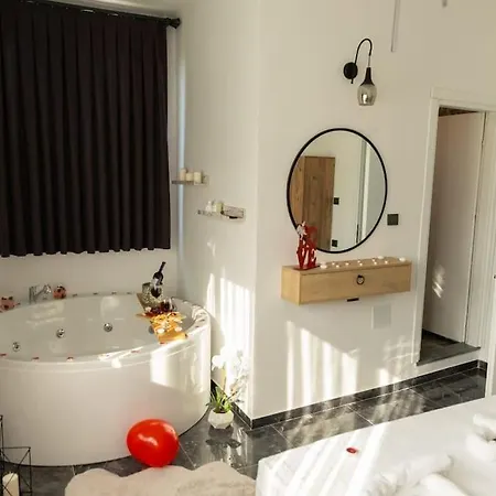 Willa Mutlu Ve Huzur Dolu Bir Tatil