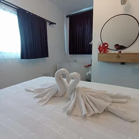 Villa Mutlu Ve Huzur Dolu Bir Tatil Ortaca